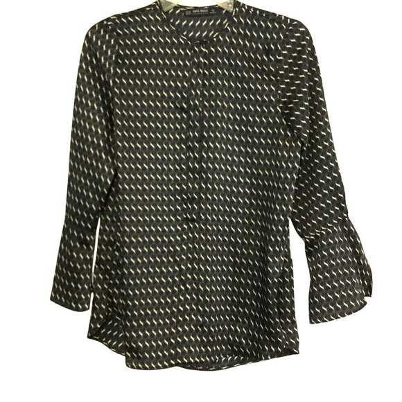 Zara Basic Collection Blouse Long Bell Sleeve 3 Hidden Button Women's Size XS - Picture 1 of 8